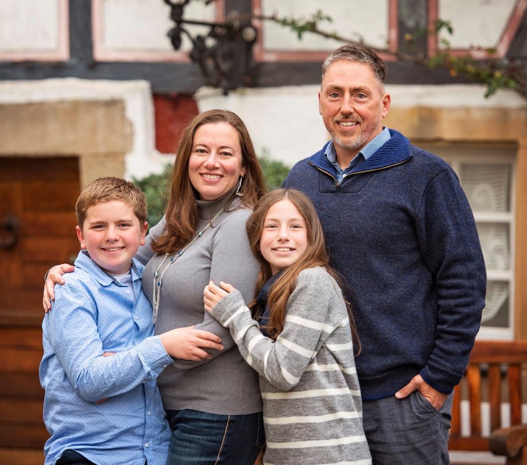 The Tarkowski family posing together