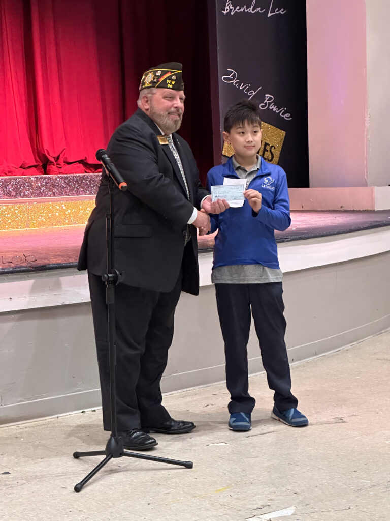 Montgomery Catholic’s Justin Lee Becomes 3-Time Montgomery County Spelling Bee Champion 3